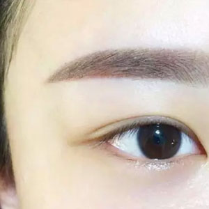 做完紋眉后還要進行二次補色？這是為什么